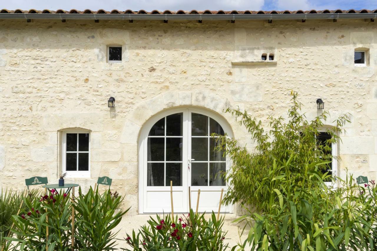 Le Clos De Tesson Exterior photo